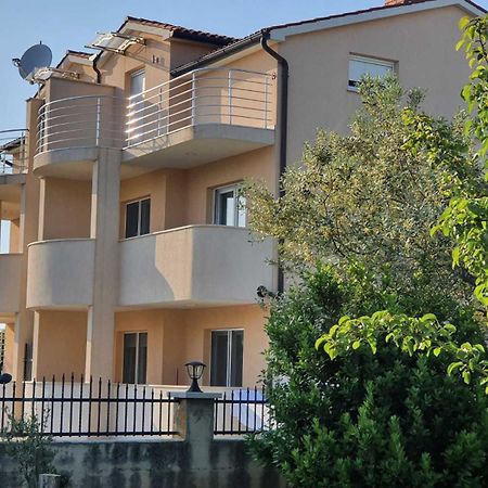 Appartments D&D بيروغ الغرفة الصورة