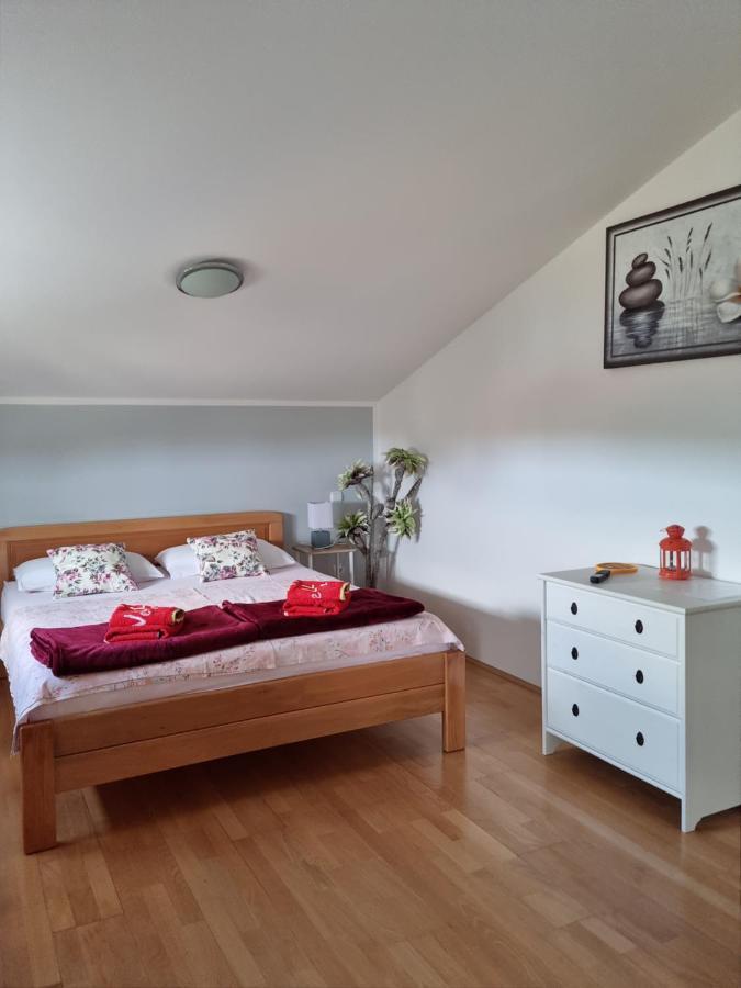 Appartments D&D بيروغ المظهر الخارجي الصورة