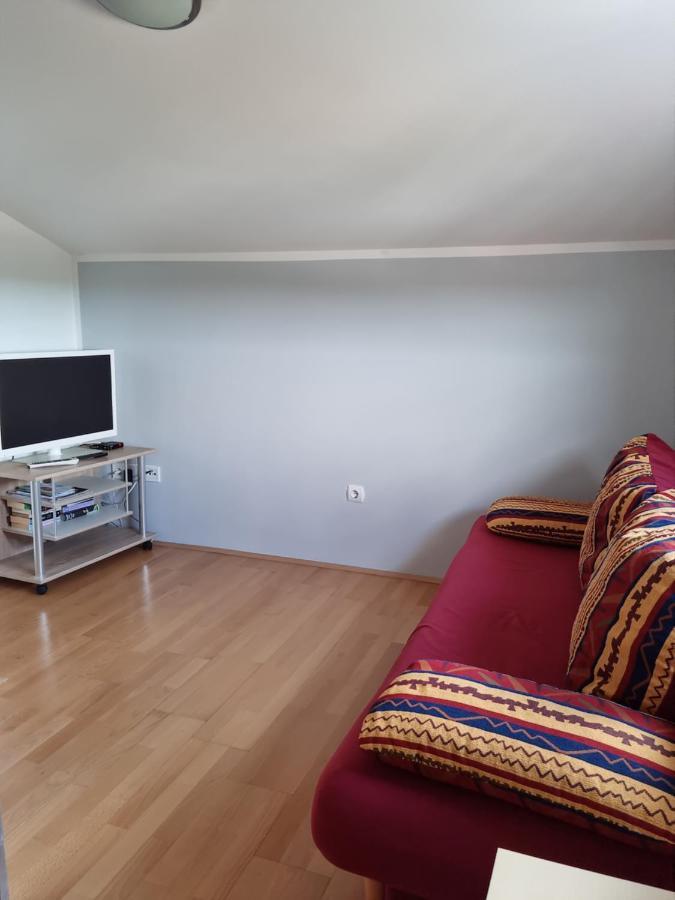 Appartments D&D بيروغ المظهر الخارجي الصورة